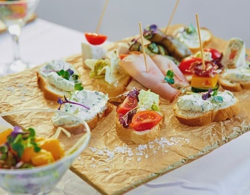 Фуршет 3,500 руб.